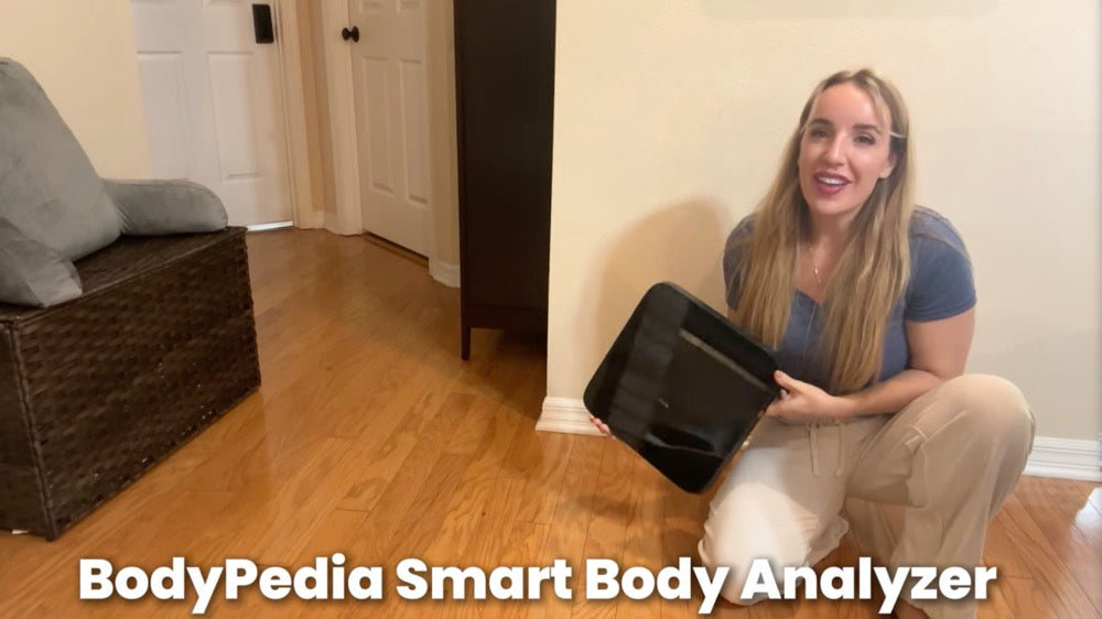 Load video: amy Unboxing The Most Advanced Scale I’ve Ever Seen | BodyPedia Smart Body Analyzer